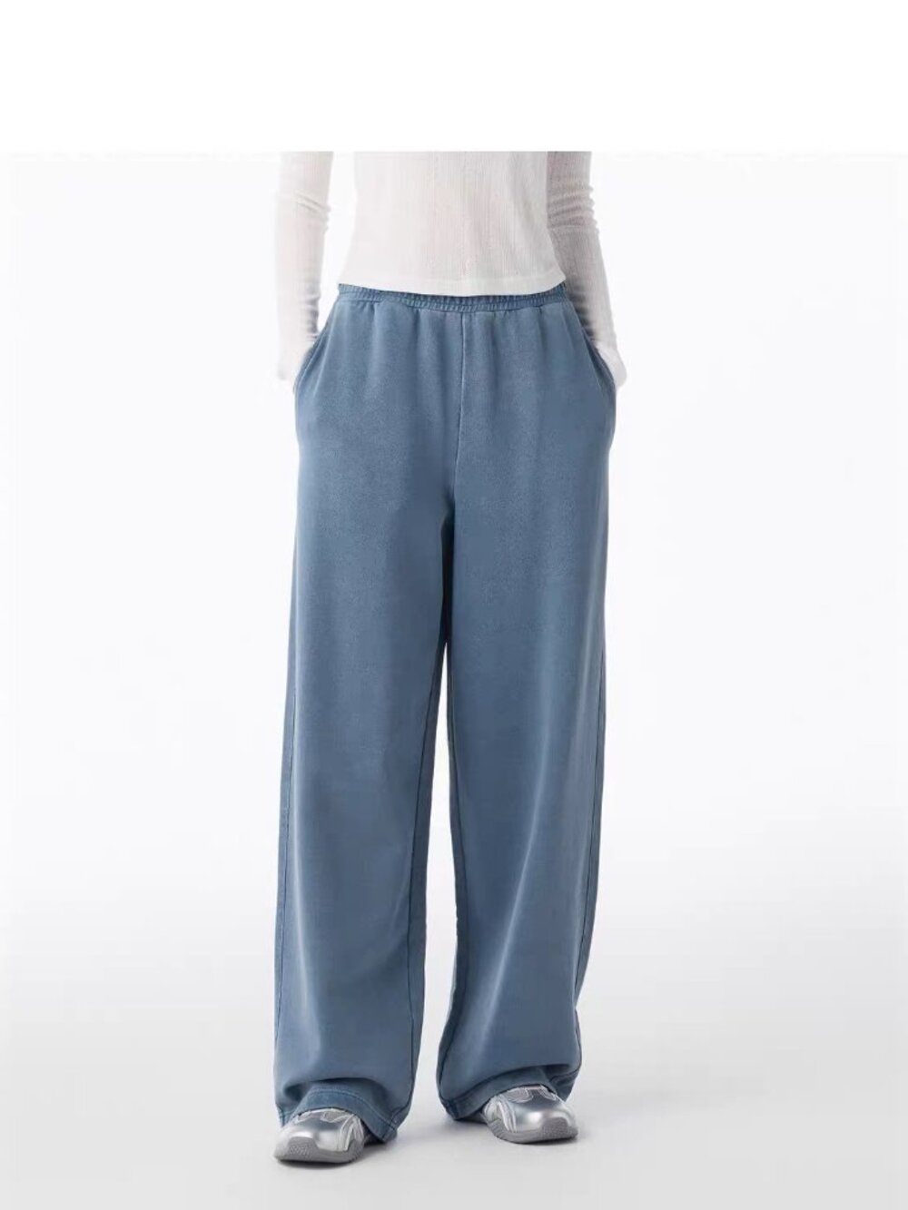 MUSINSA  Women's Pigment Wide Sweat Pants [Blue Gray]